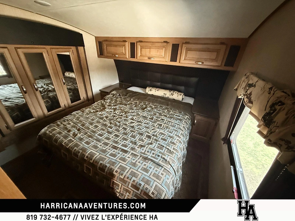 2016 Crossroads Cruiser Aire 28se alt