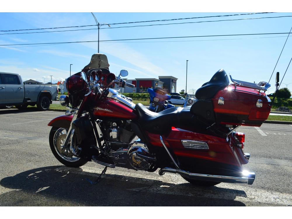 Harley-davidson Fltcuse 2009 alt