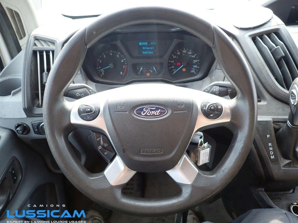 Ford T250 2018