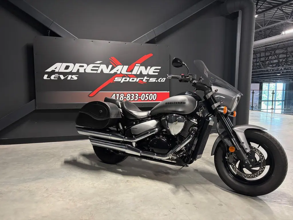 2019 Suzuki VZ800 BOULVARD M50