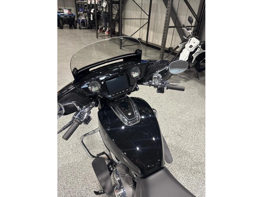 Indian Motorcycle Chieftain Powerplus Limited With 112ci + Rider Assist Package 2025 alt