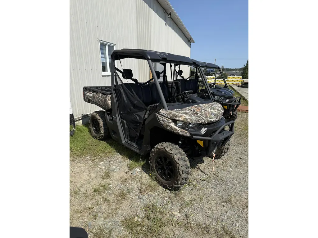 2025 Can-Am DEFENDER XT HD9 - 8FSK