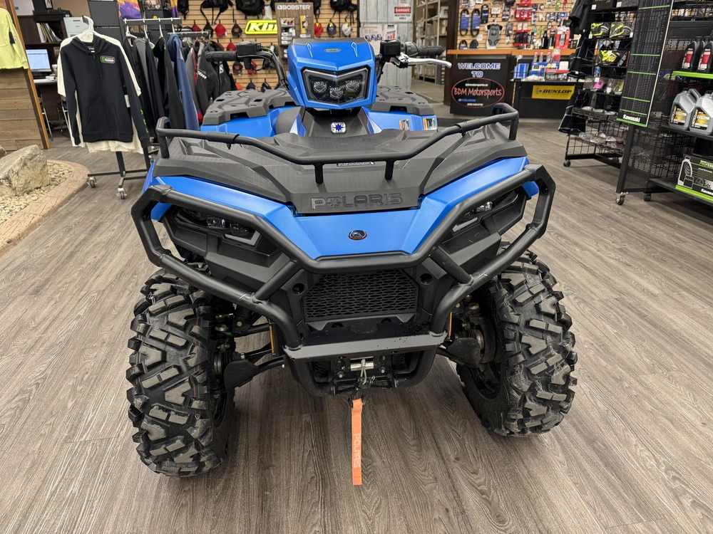 2025 Polaris Sportsman 570 Trail - Electric Blue Trail alt
