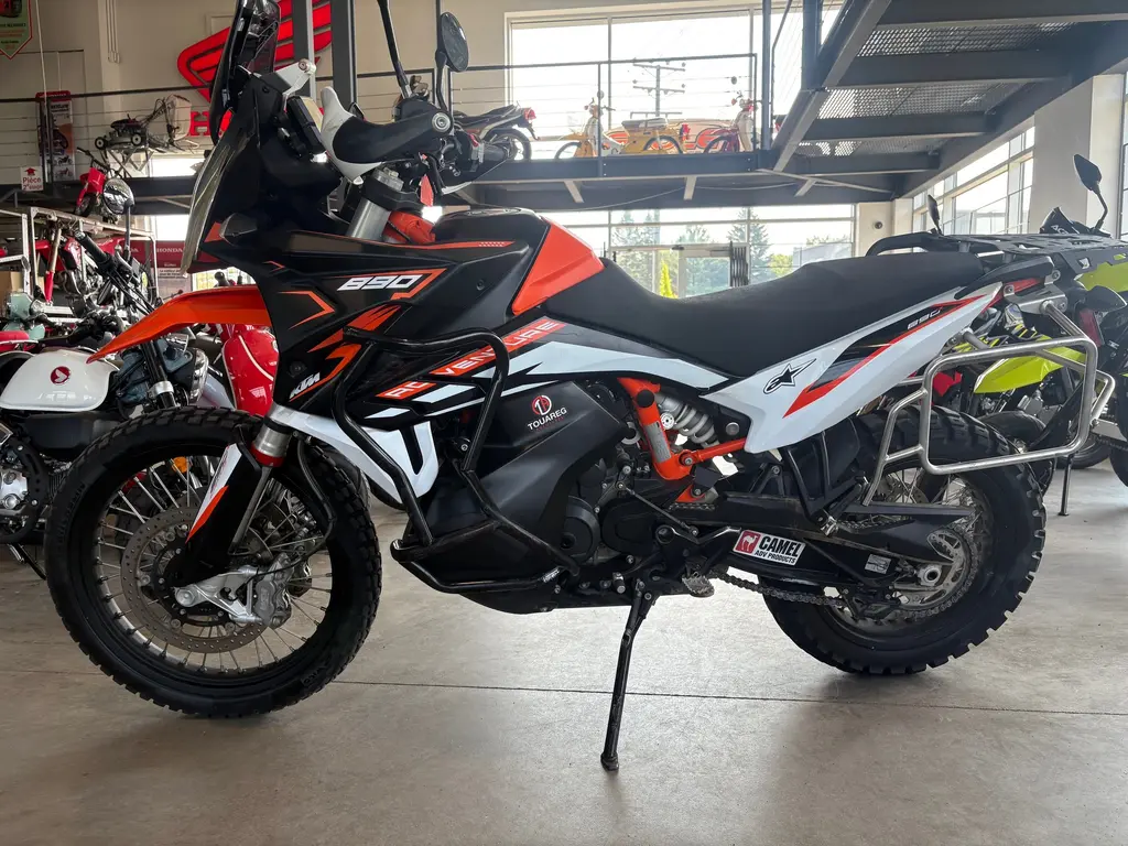 KTM 890 ADVENTURE R 2022 - TECH PACK