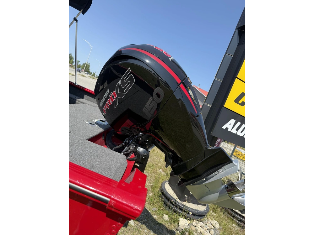 2023 Lund Boat Co 1875 Impact Xs Z18ix alt