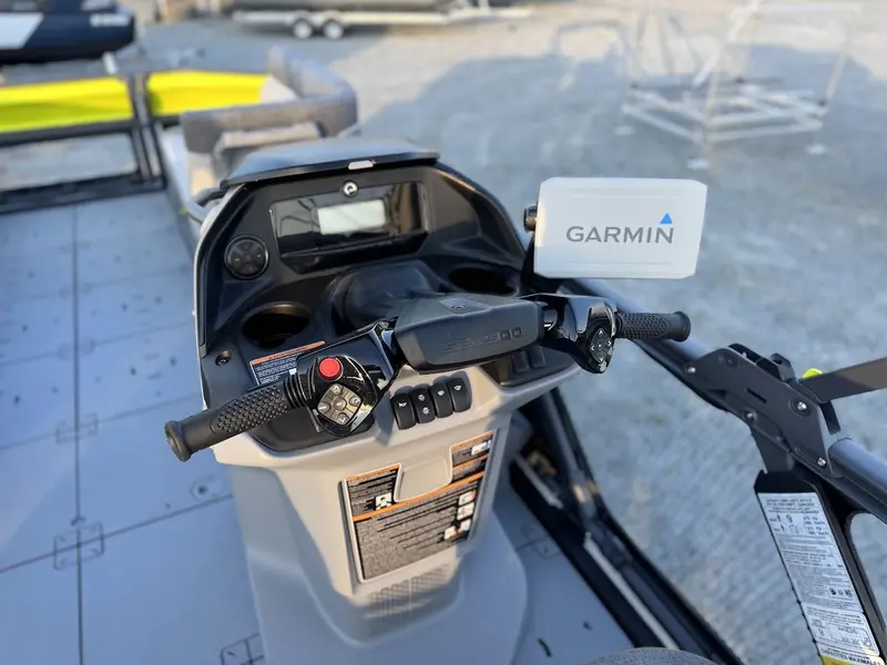 2024 Sea-Doo Switch Cruise 21' 230hp