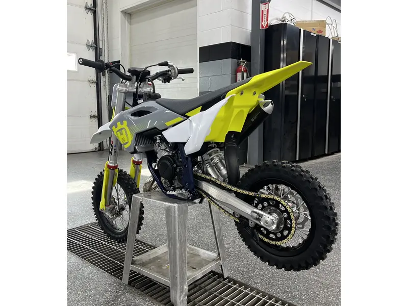 2025 Husqvarna TC 50 thumbnail 4