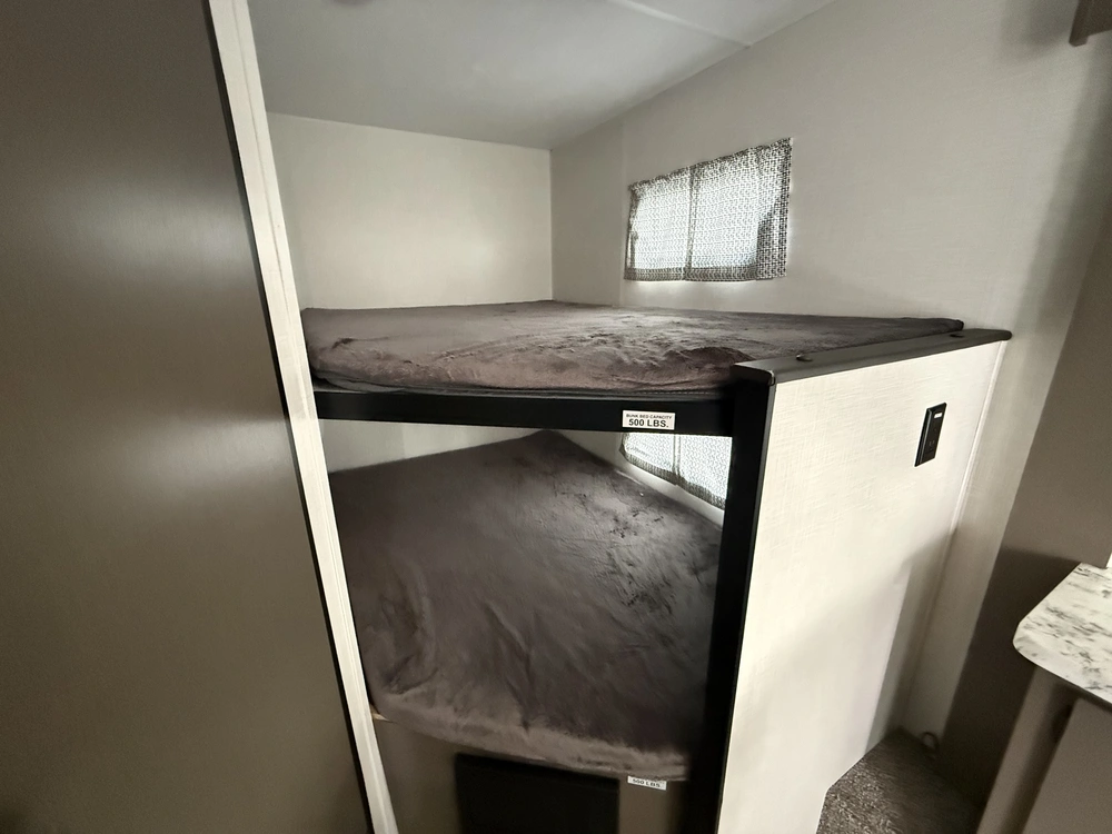 Kz-rv Escape 231bh 2023 alt