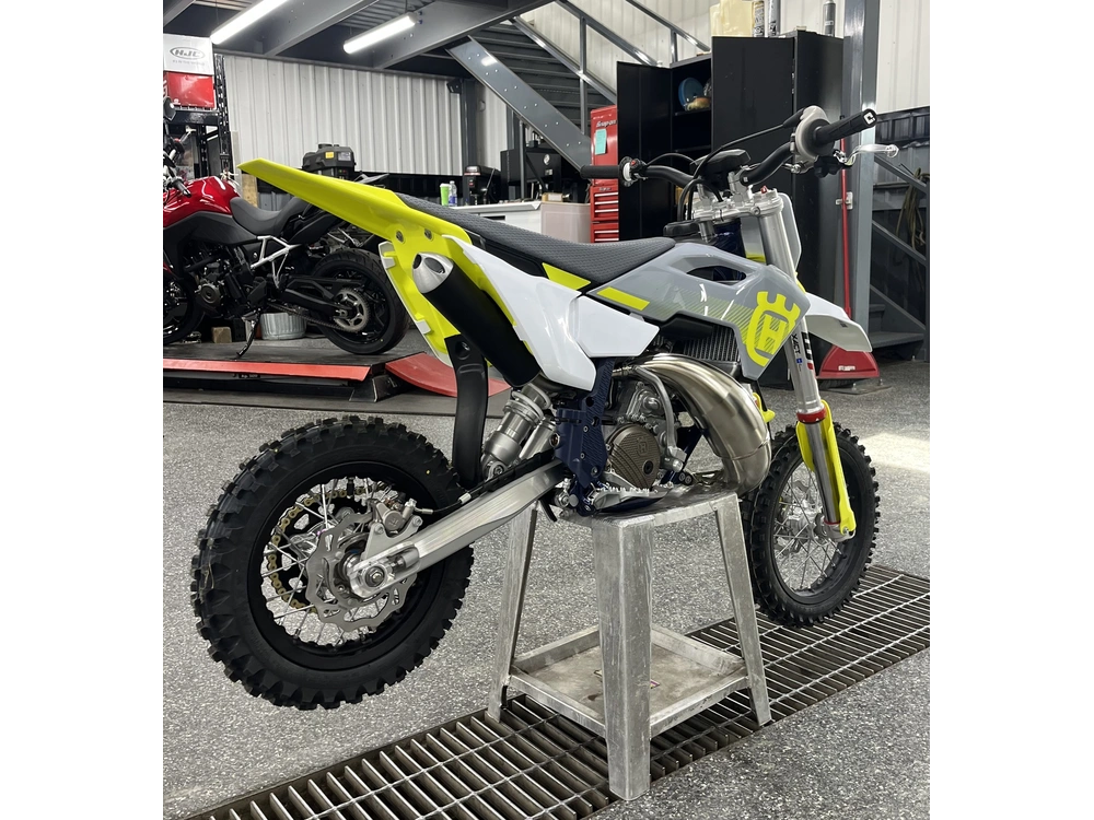 Husqvarna Tc 50 2025 alt