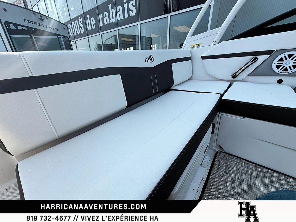 Monterey Boats M22 2022 alt