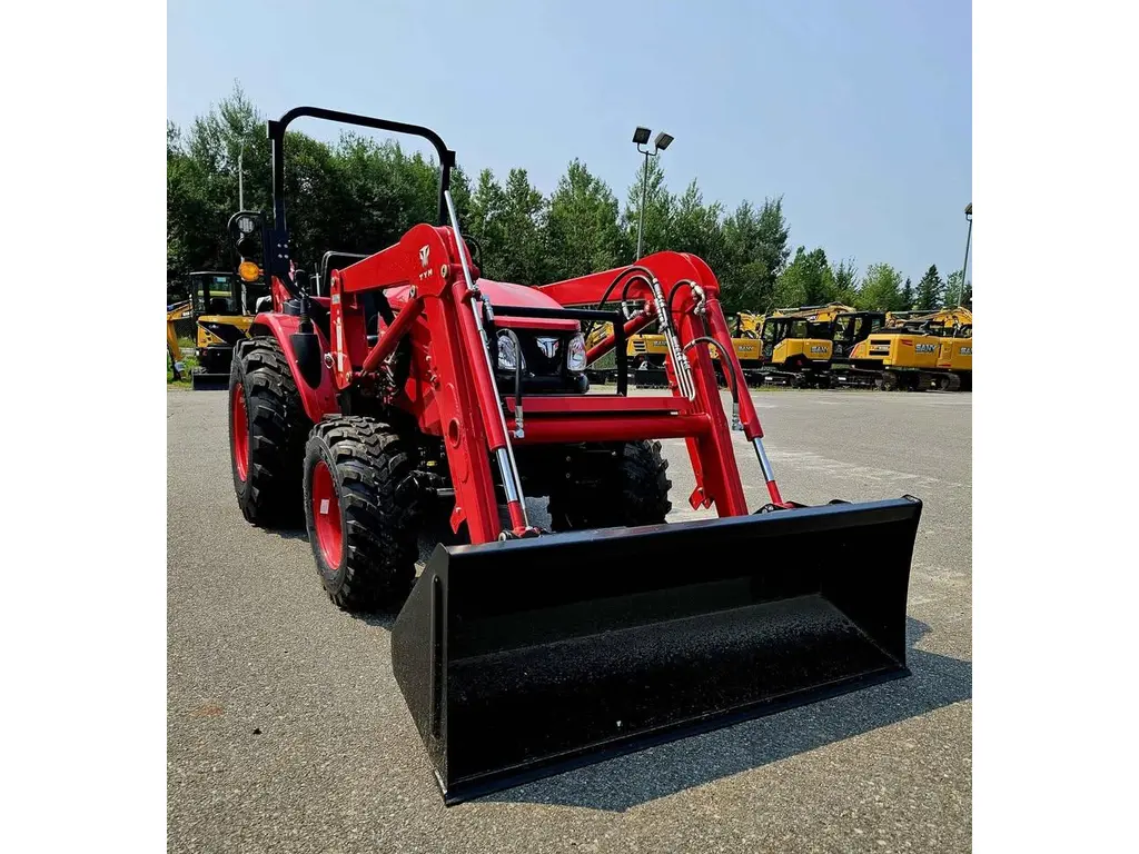 TYM T394 HST / BACKOE 2025