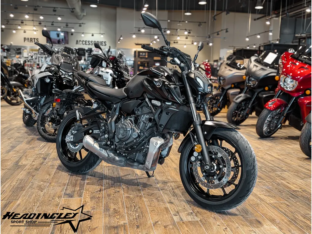 2024 Yamaha MT-07 // Performance Black