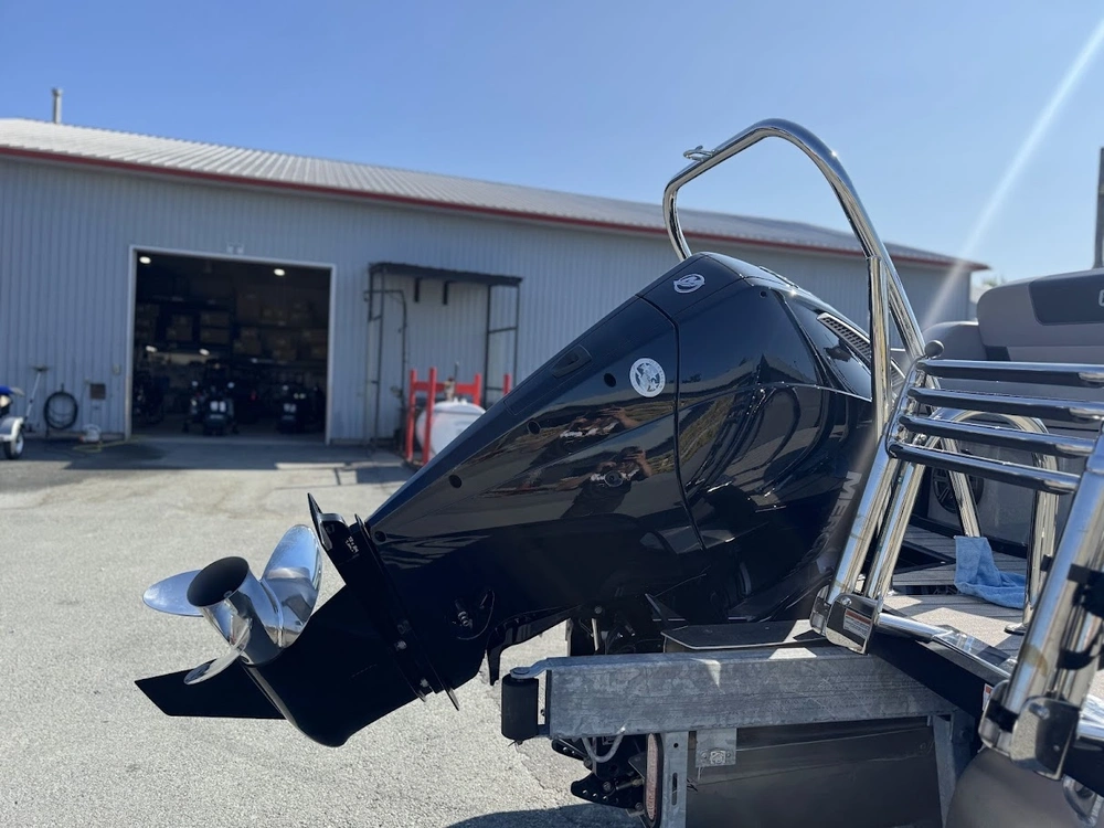 2025 Princecraft Quorum 23rl alt