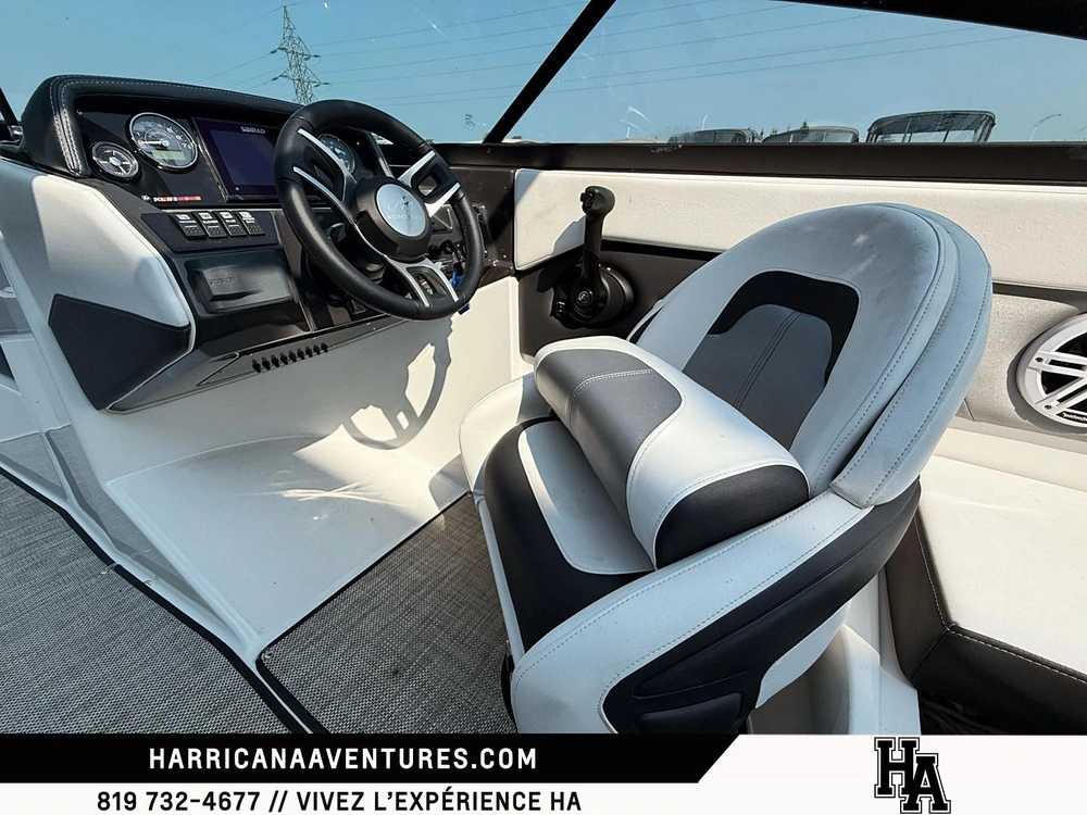 Monterey Boats M22 2022 alt