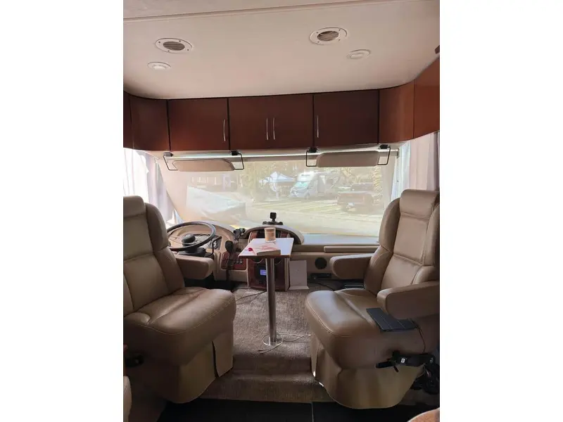 2012 Thor SERRANO 34M