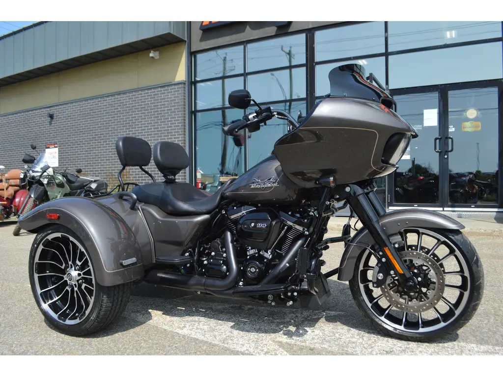 Harley-Davidson FLTRT 2023 - TOWER