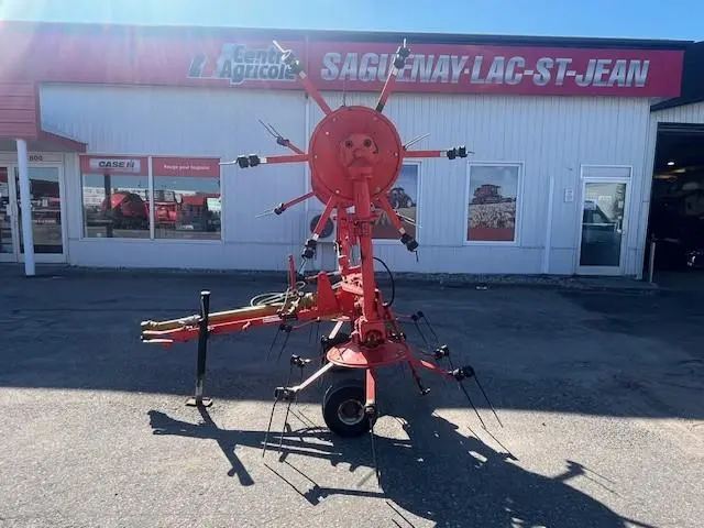 2003 Kuhn  GF5001THA