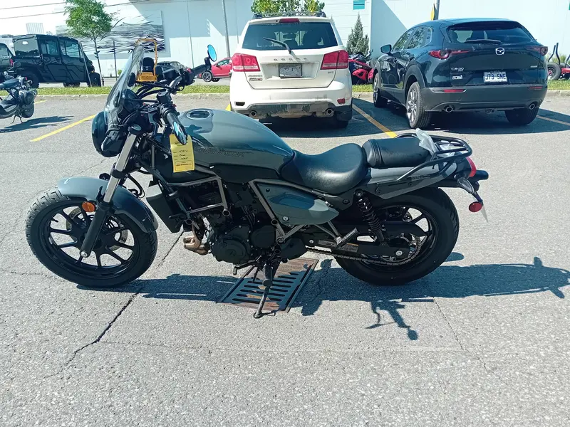 2024 Kawasaki ELIMINATOR 500 thumbnail 5