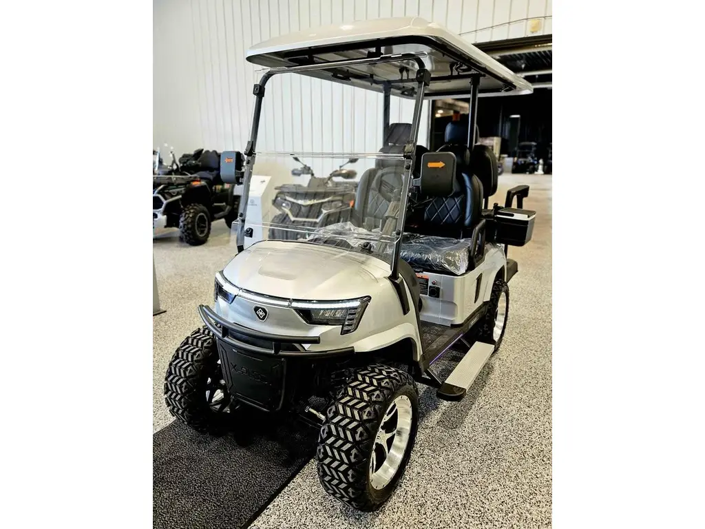 XPLOD VANGUARD 2+2 2025