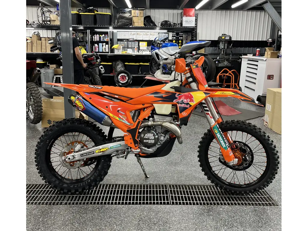 2025 KTM 350XC-F FACTORY FACTORY