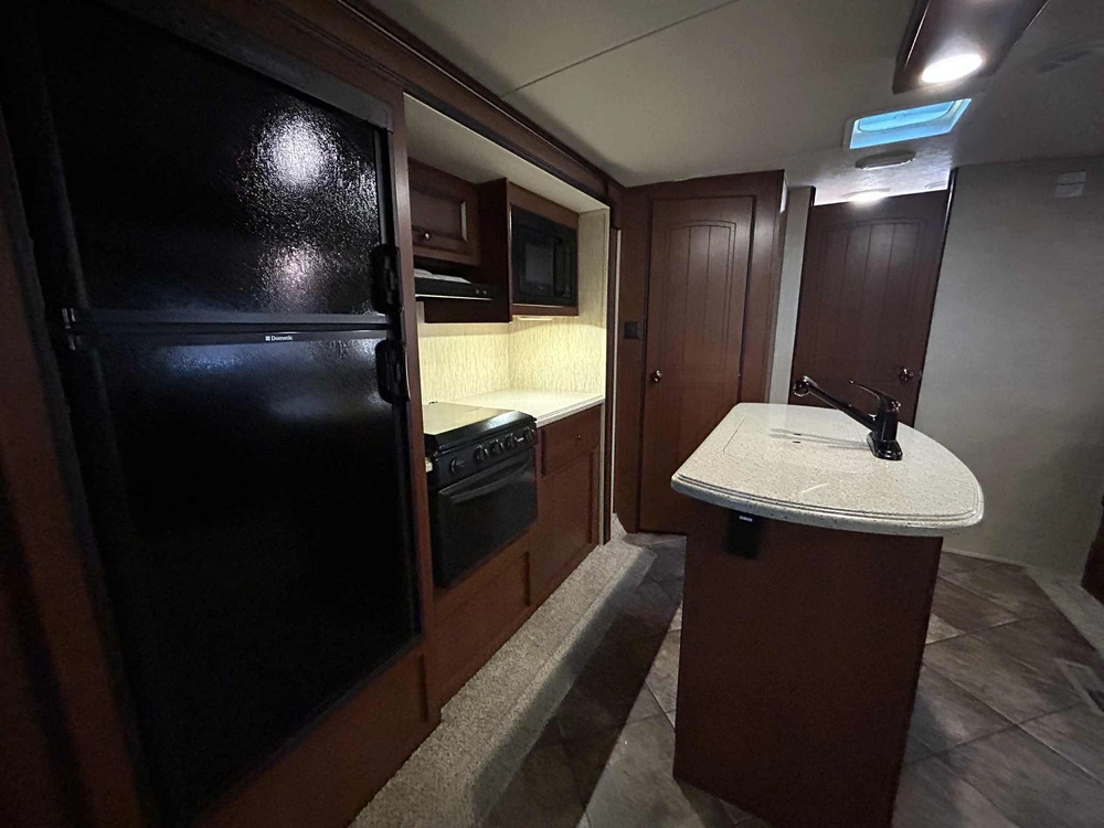 2015 Palomino Solaire 263rb alt