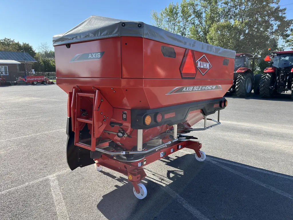 2025 Kuhn AXIS 50.2 H-EMC W