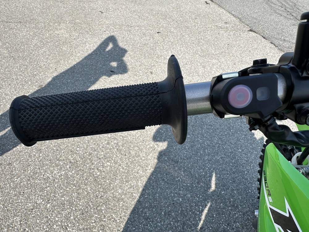2025 Kawasaki Klx 230r S alt
