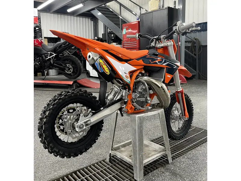 2025 KTM 50 SX FACTORY thumbnail 2