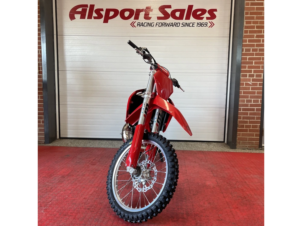 2025 Gas Gas Mc 300 alt