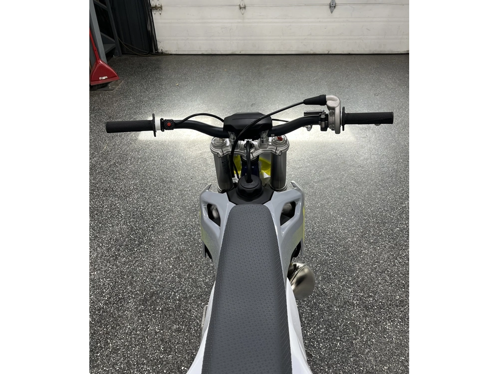 Husqvarna Tc 50 2025 alt