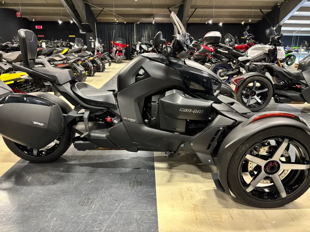 2024 Can-Am ryker sports 900