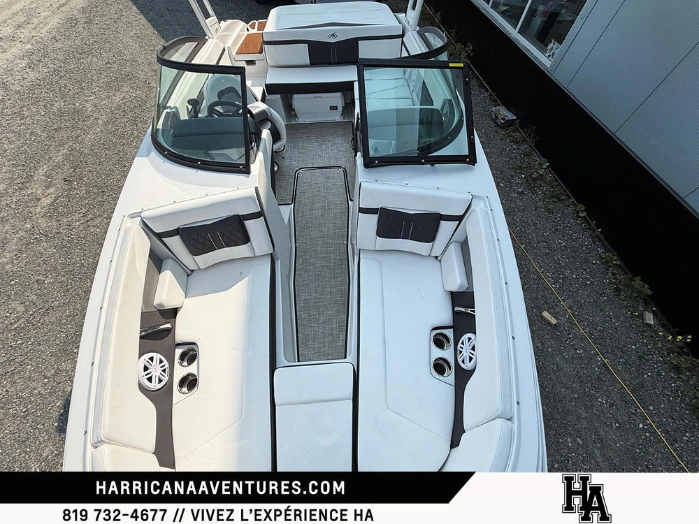 Monterey Boats M22 2022 alt