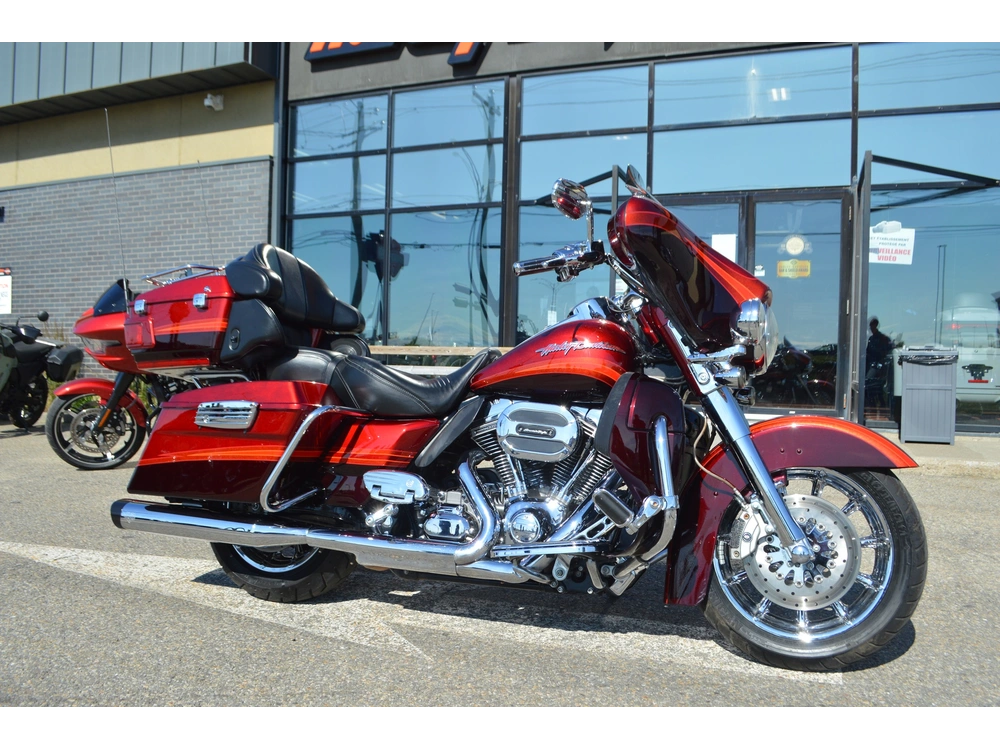Harley-davidson Fltcuse 2009 alt