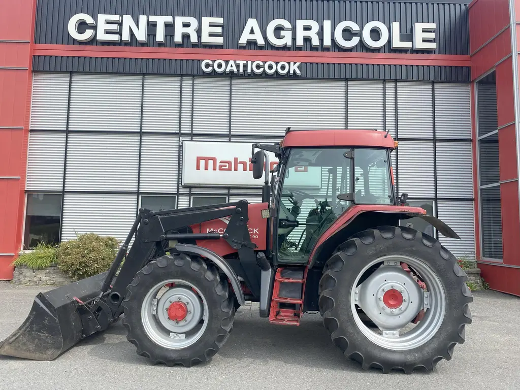 2004 McCormick  MC90