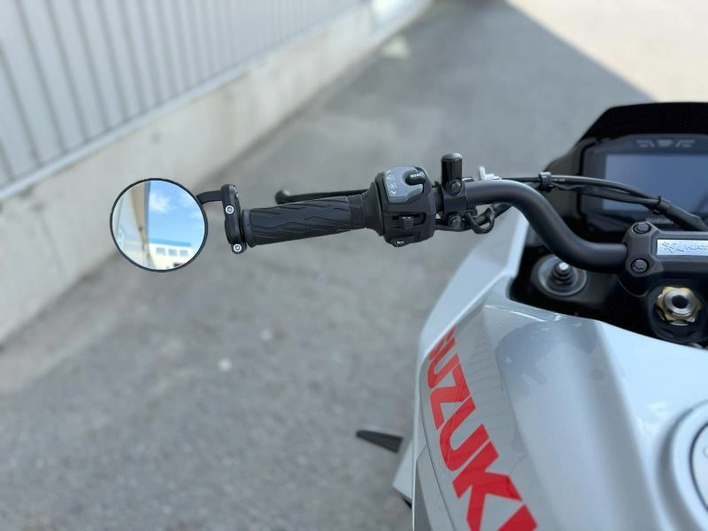 2020 Suzuki Katana alt