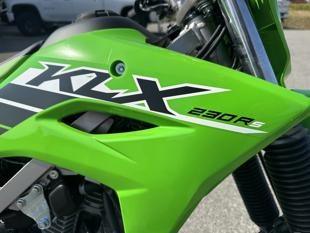 2025 Kawasaki Klx 230r S alt