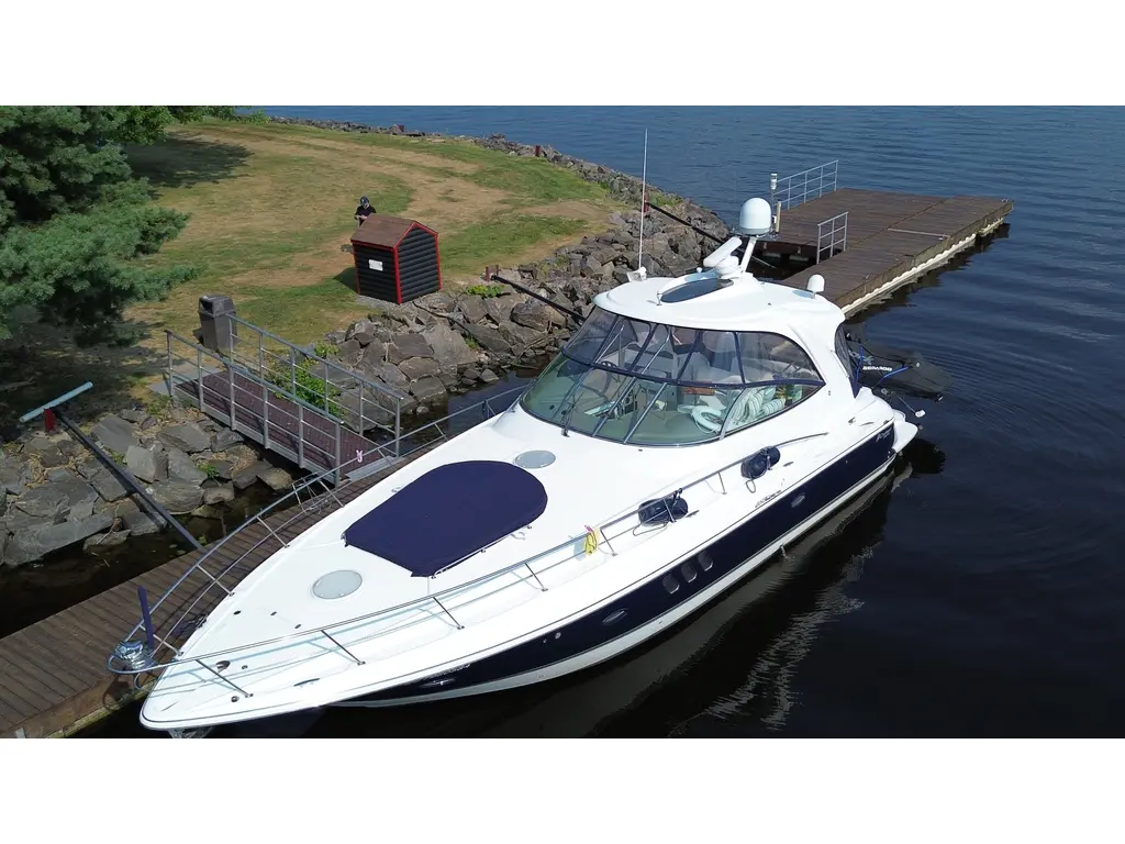 2008 Cruisers Yachts 460 EXPRESS