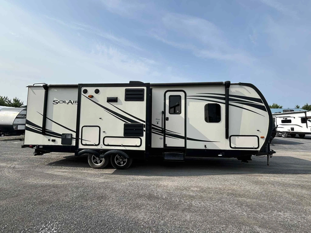2015 Palomino Solaire 263rb alt