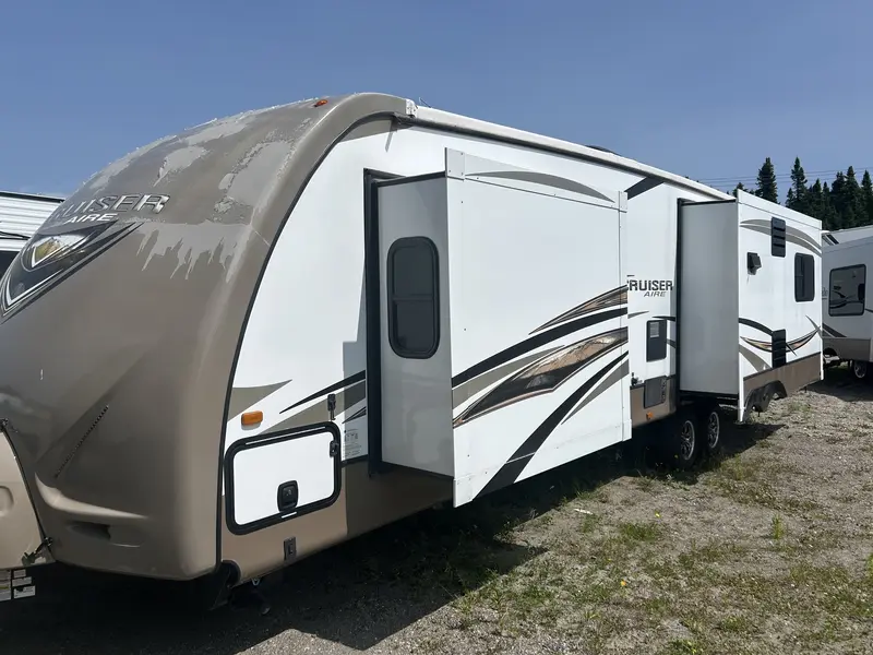 2015 Crossroads RV Cruiser 33RE thumbnail 2