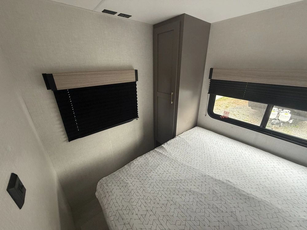 Kz-rv Sportsmen Se 301dbse 2026 alt