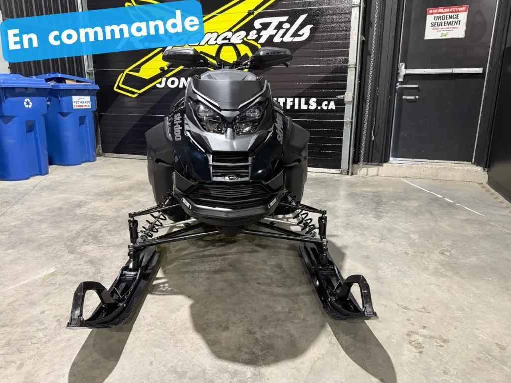 Ski-Doo EXPEDITION XTREME 900 ACE Turbo R Cobra 1.8'' E.S.  2026