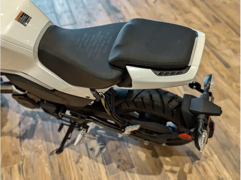 2024 CFMOTO Papio SS // Nebula White