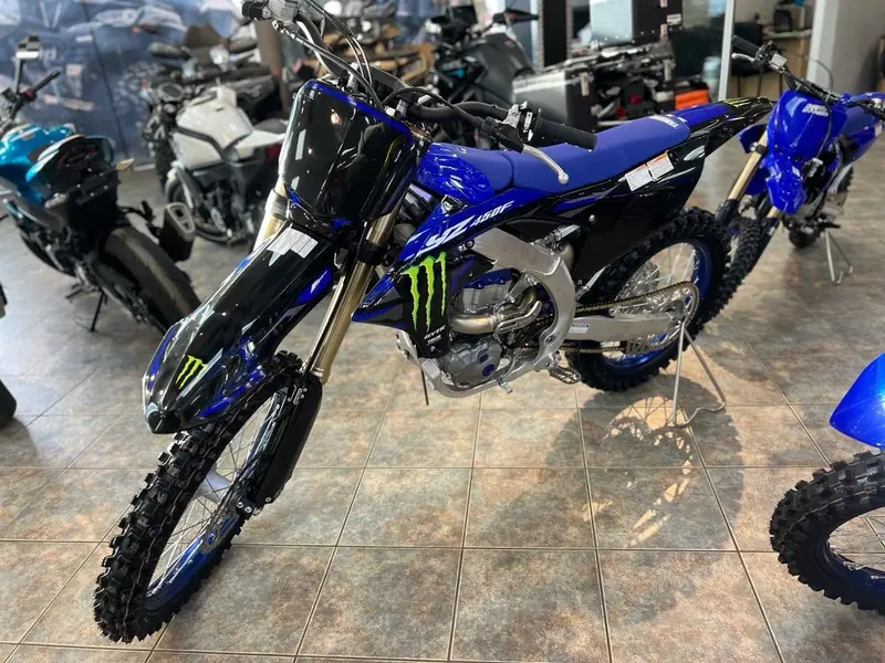2025 Yamaha YZ450F thumbnail 6