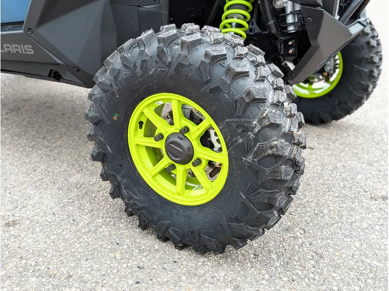 2025 Polaris RZR Pro XP Ultimate // Zenith Blue thumbnail 7