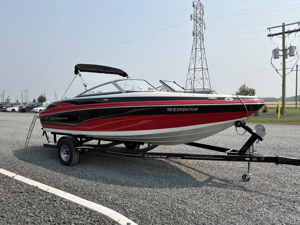 2017 Crownline 205ss alt