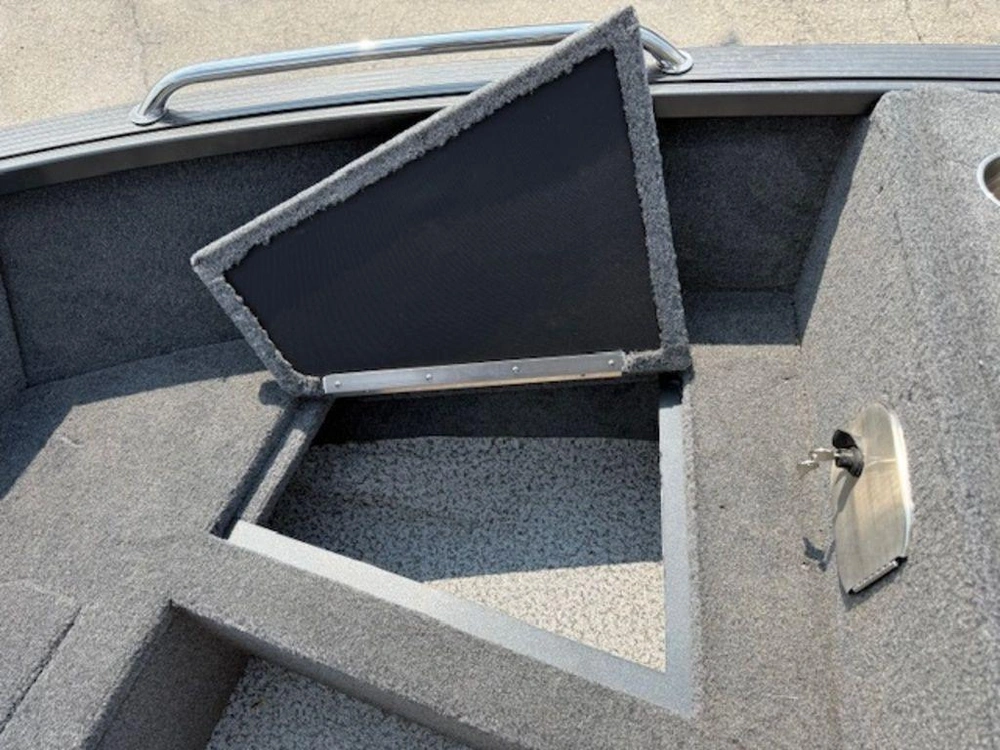 2025 Mirrocraft Holiday 1768 alt