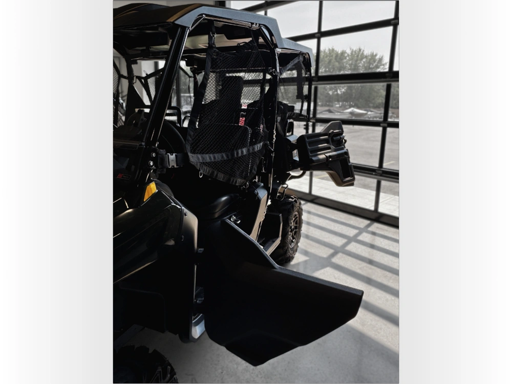 2025 Honda Pioneer 700 - 4p Dlx $500 Rebate alt