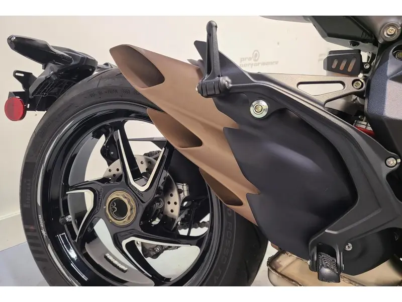2024 MV Agusta BRUTALE 800 RR thumbnail 6
