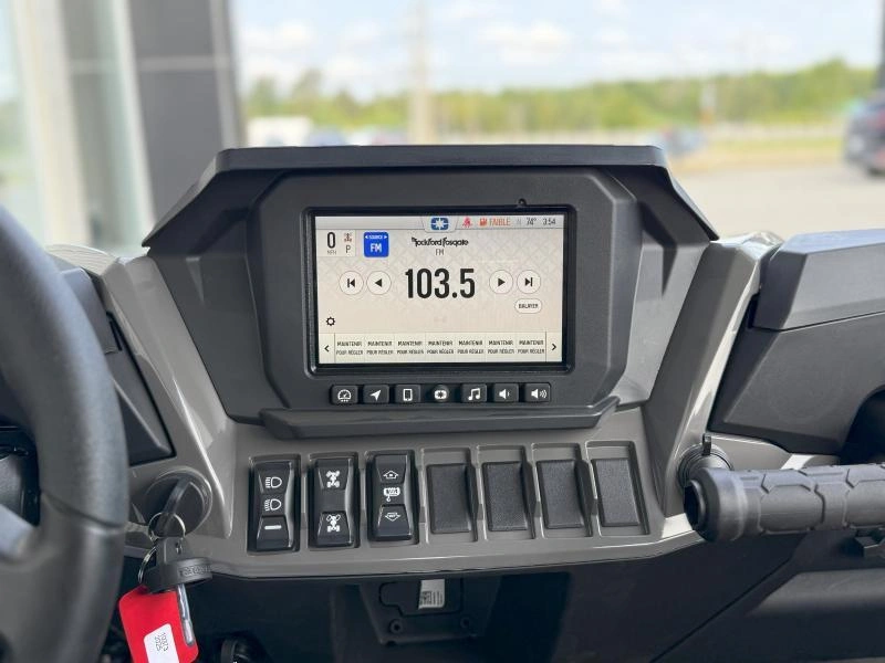 2025 Polaris Rzr Xp 4 1000 Ultimate alt
