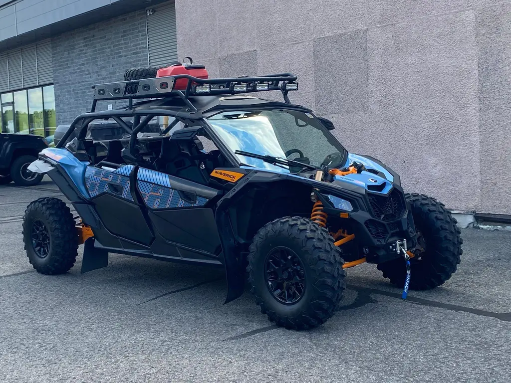 Can-Am MAVERICK X3 XDS MAX TURBO RR 2025
